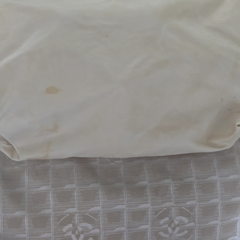 Authentic Chanel Travel Line Beige Jaquard CC Logo Large Totebag - Picture 15 of 16